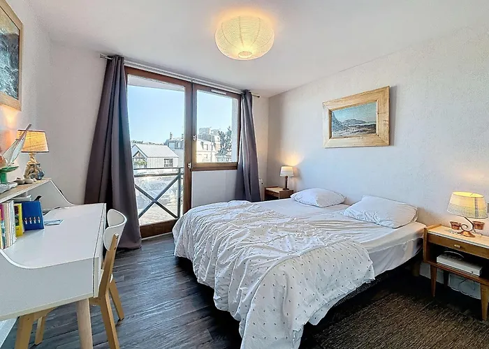 Apartment Lumineux Avec Ascenseur, Balcon Et Wifi Gratuit A - Fr-1-361-123 *